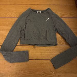 Gymshark vital seamless 2.0 long sleeve crop top gray medium